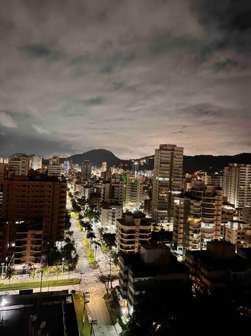 Apto Com Vista Para O Mar Com 2 Vagas - Guarujá Eksteriør bilde